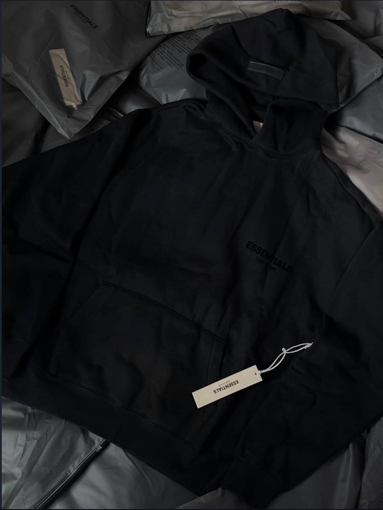 Essentials Fear Of God
Light Oatmeal